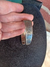 VINTAGE FRED HARVEY ERA NAVAJO THUNDERBIRD STAMPED ARROWS SILVER CUFF BRACELET - Additional view 11
