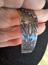 VINTAGE FRED HARVEY ERA NAVAJO THUNDERBIRD STAMPED ARROWS SILVER CUFF BRACELET - Additional view 7