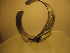 Wonderful VINTAGE FRED HARVEY ERA Navajo Turquoise Coin Silver Bracelet 39g 7 in - Additional view 7