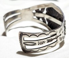 Fred Harvey Era Coin Silver Navajo Stamps Gorgeous Green Turquoise Cuff Bracelet - Additional view 11