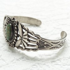 Fred Harvey Era Thunderbird Cuff Bracelet Green Turquoise Native American Navajo - Additional view 7