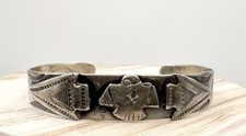 Early Fred Harvey Era Navajo Thunderbird Arrows Sterling Silver Cuff Bracelet - Additional view 6