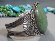 60g Fred Harvey Era NAVAJO Natural CERRILLOS TURQUOISE Coin Silver Cuff Bracelet - Additional view 5
