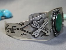 Fred Harvey Era NAVAJO Cerrillos TURQUOISE Hammered COIN Silver Bracelet - Additional view 4