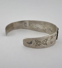 Old 1940's Navajo Fred Harvey Silver Cerrillos Turquoise Horse Dog Cuff Bracelet - Additional view 4