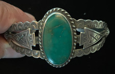Vintage Fred Harvey Bracelet-Sterling Silver Old Turquoise Stone