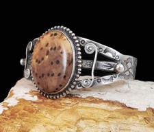 VTG Old Fred Harvey Era Coin Silver Navajo Spotted Jasper Ladies Cuff Bracelet - Additional view 1