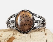 VTG Old Fred Harvey Era Coin Silver Navajo Spotted Jasper Ladies Cuff Bracelet - Additional view 2