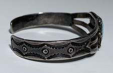 NAVAJO SILVER KINGMAN TURQUOISE & STAMPWORK BRACELET Vintage FRED HARVEY - Additional view 3