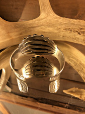 VINTAGE FRED HARVEY ERA NAVAJO DOMED/CONCHO  SILVER CUFF BRACELET  45.4 G - Additional view 5