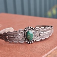 Vtg Fred Harvey Era Turquoise Sterling Silver Cuff Bracelet Arrow Motif 6.25"