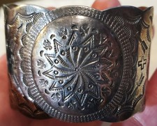 VINTAGE NAVAJO FRED HARVEY ERA THUNDERBIRD STAMP STERLING SILVER BRACELET vafo - Additional view 13