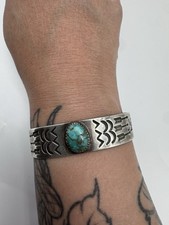 NATIVE AMERICAN NAVAJO TURQUOISE & STERLING INGOT FRED HARVEY ERA CUFF LOVELY! - Additional view 1