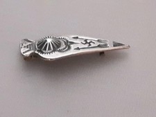 Navajo Indian Fred Harvey Era? Sterling Silver Whirling Logs Design Arrow Pin - Additional view 1