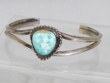 FRED HARVEY ERA TURQUOISE & SILVER KNIFE EDGE CUFF BRACELET - Additional view 3