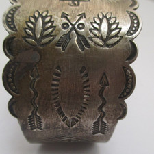 Vintage Fred Harvey Navajo Sterling Silver Cuff Bracelet 43.8 Gr NO RESERVE - Additional view 12