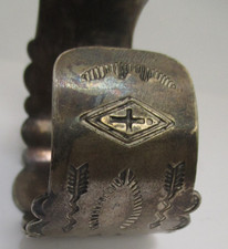 Vintage Fred Harvey Navajo Sterling Silver Cuff Bracelet 43.8 Gr NO RESERVE - Additional view 3