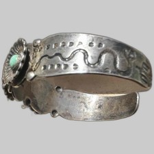 Vintage Fred Harvey sterling silver and turquoise cuff bracelet - Additional view 2