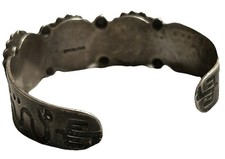 Vintage Fred Harvey sterling silver and turquoise cuff bracelet - Additional view 5