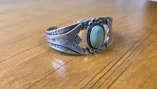Vintage Navajo Fred Harvey Era Sterling Silver Green Turquoise Bracelet  - Additional view 6