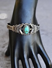 Vintage Fred Harvey Navajo Royston Turquoise & Sterling Horse Cuff 7