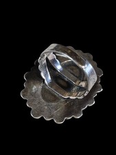 LARGE VINTAGE FRED HARVEY ERA SOUTHWESTERN STERLING SILVER ADJUSTABLE RING - Additional view 3
