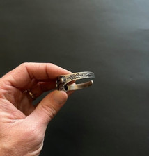 Fred Harvey Vintage Navajo Arrowhead Turquoise Silver Repoussé Cuff Bracelet - Additional view 4