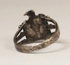 Navajo Fred Harvery Thunderbird Sterling Silver Ring - Additional view 3