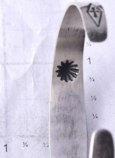 Fred Harvey-Style Vintage Silver & Turquoise Stamped Bracelet 5K17P - Additional view 4