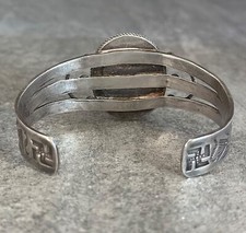 OLD FRED HARVEY ERA Whirling Logs Thunderbird Navajo Turquoise Silver Bracelet - Additional view 8