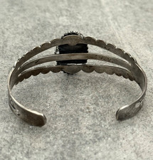 Vintage Fred Harvey Era Navajo Turquoise Scalloped Sterling Bracelet 6.75 in - Additional view 8