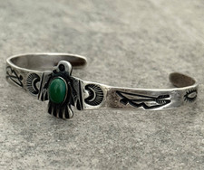 Fred Harvey Era THUNDERBIRD Navajo BOW & ARROW Turquoise SMALL Sterling Bracelet - Additional view 3