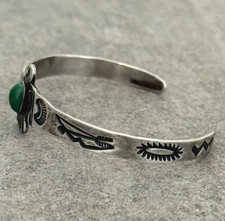 Fred Harvey Era THUNDERBIRD Navajo BOW & ARROW Turquoise SMALL Sterling Bracelet - Additional view 5