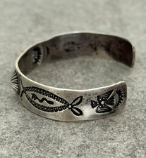 OLD FRED HARVEY ERA Navajo MORNING STAR THUNDERBIRD FLUTED Sterling Bracelet - Additional view 6