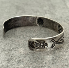 OLD FRED HARVEY ERA Navajo MORNING STAR THUNDERBIRD FLUTED Sterling Bracelet - Additional view 8
