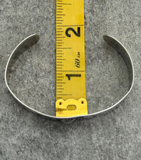 Vintage FRED HARVEY ERA Navajo WHIRLING LOG REPOUSSE/FLUTED Silver Bracelet 6.75 - Additional view 10