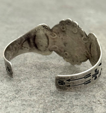 OLD Fred Harvey Era Navajo NO.8 Turquoise Cluster Sterling Bracelet 7 in - Additional view 10