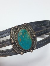 Vintage Sterling Silver Native American Turquoise Fred Harvey Era Cuff Bracelet  - Additional view 3