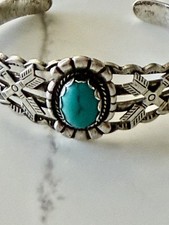 Fred Harvey Era Navajo Sterling Turquoise Crossed Arrows Bracelet Sterling - Additional view 1