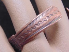 Fred Harvey Era Vtg Solid Copper Navajo Design Stamped Cuff Bracelet Red Patina - Additional view 2