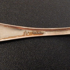 Fred Harvey Sterling SIlver .925 Spoon - Colorado Flowers - 9.96g - Additional view 4