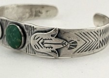 Fred Harvey Era Sterling Silver and Green Turquoise Thunderbird Cuff - Additional view 4