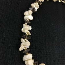 Fred Harvey VTG Mother of Pearl Shell Smoky Quartz Chip Nugget Bead Choker 16