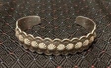 Vintage Sterling Silver Navajo Fred Harvey Era Repousee & Stamped Cuff Bracelet - Additional view 1