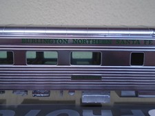 Walthers Proto BNSF 36-Seat Diner Fred Harvey Business Car #11 HO 920-13451 - Additional view 4