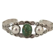 Vintage Fred Harvey Era Native American Navajo Green Turquoise Sterling Bracelet - Additional view 12