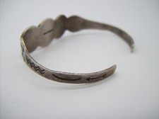 Vintage Navajo Fred Harvey Era GREEN Turquoise Sterling Silver Bracelet - Additional view 8