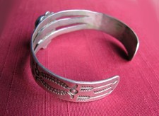 Vintage Fred Harvey Era Navajo Sterling Silver & Turquoise Cuff Bracelet - Additional view 4