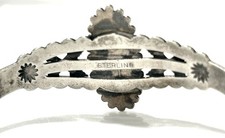 Vintage Fred Harvey Era Native American Turquoise Stamped Arrow Sterling Cuff - Additional view 3