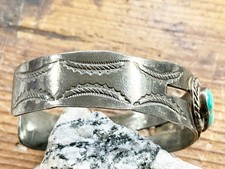 Old Pawn Fred Harvey Era Sterling With Green Turquoise Cuff Bracelet Stamp Work - Additional view 2